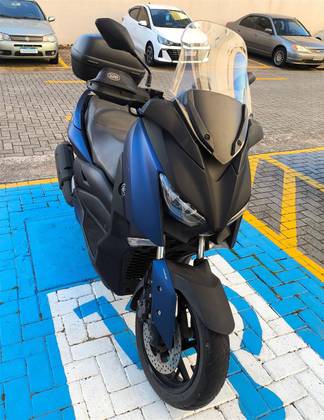 YAMAHA XMAX ABS 